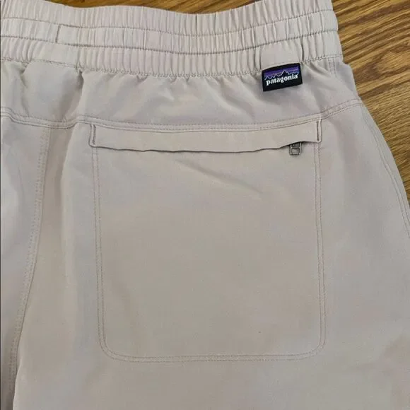 Patagonia Women’s Lightweight Drawstring Shorts – Size Small – light mauve - Picture 7 of 9